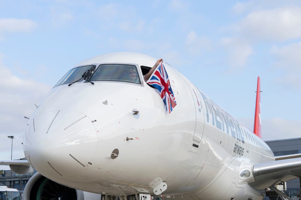 Helvetic first E2 flight to LCY