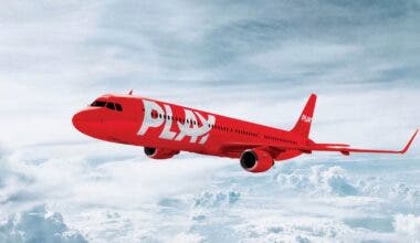 PLAY icelandic airline