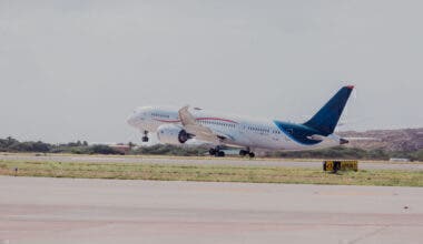Comlux Boeing 787 Dreamliner