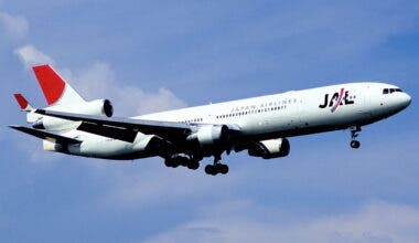 Japan Airlines MD-11