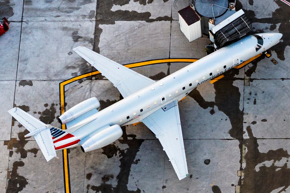 American ERJ145LR