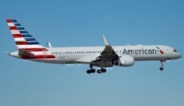 AA B757 landing