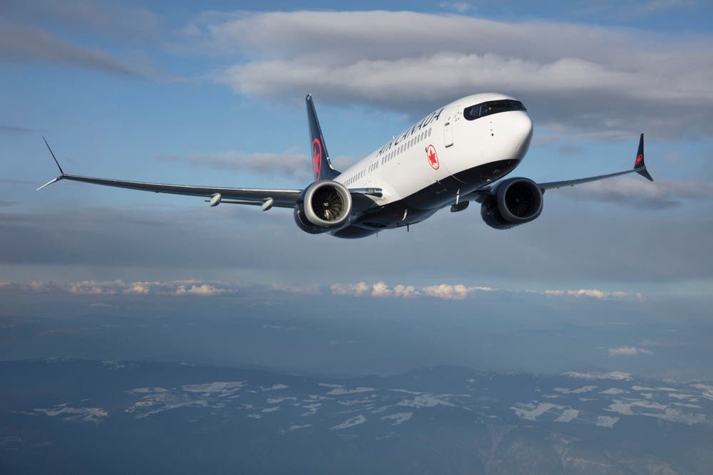 B737_Max_8_Water-1538