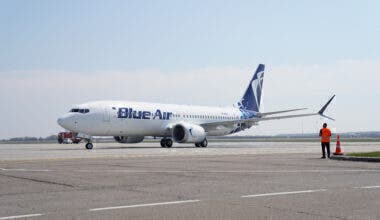 BlueAir_B737MAX_YR-MXA_4