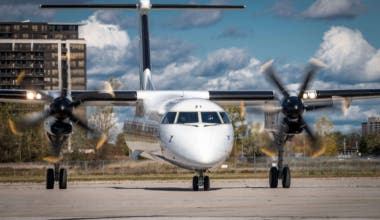 de-havilland-dash-8-400-
