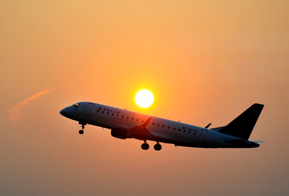 Delta Embraer Sunrise Getty