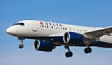 Delta A220