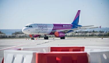 Wizz Air, London Gatwick, Base
