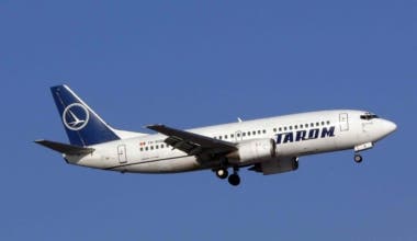 TAROM 737-300