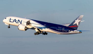 LATAM Airlines Boeing 787-9 Dreamliner CC-BGH(1)