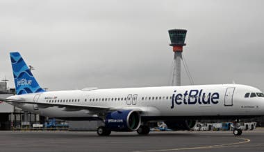 LHR_JetBlue_Arrival_Tower