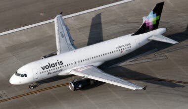 Volaris Airbus A320-233 N512VL .jpg (2)