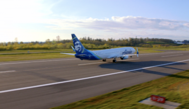 Alaska Airplane