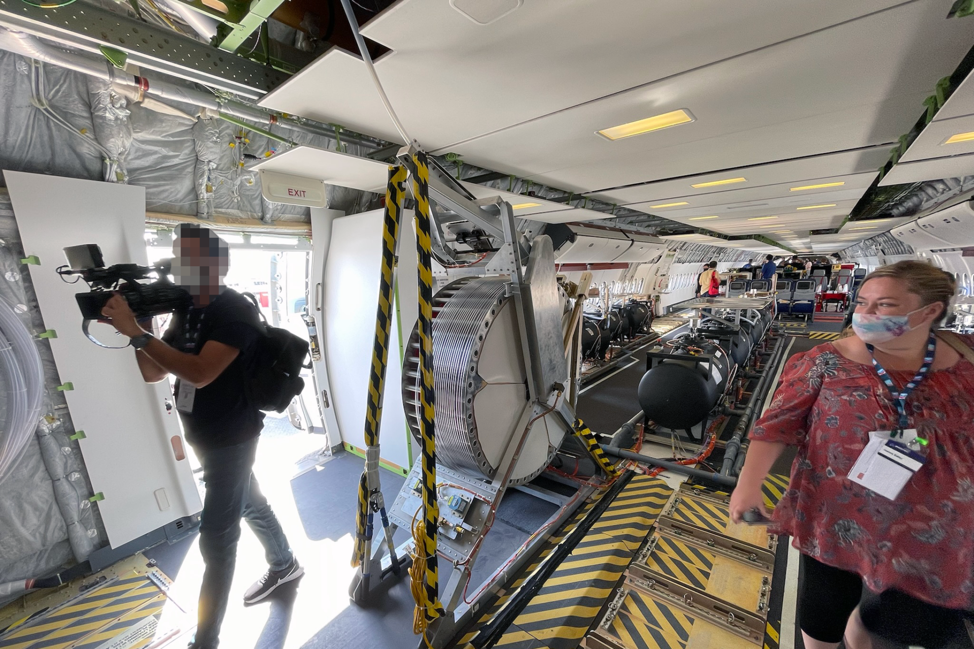 Boeing, 777X, Inside